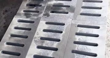 绥化 芝麻灰石材沟盖板
