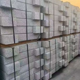 绥化 芝麻白路沿石