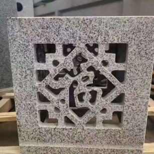 绥化 芝麻白花岗岩镂空雕花灯笼