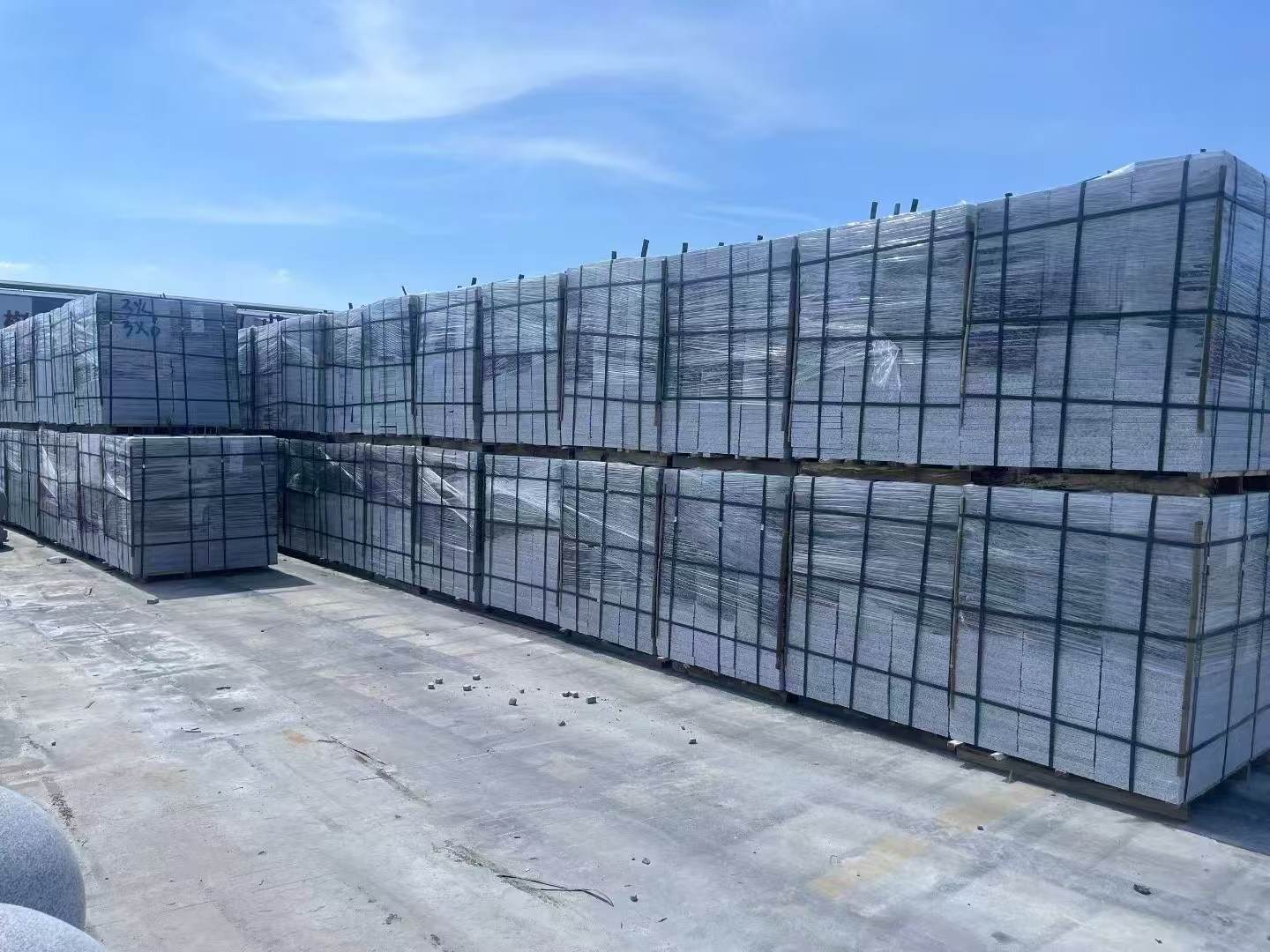 绥化 芝麻白火烧成品300*600地铺料，大量现货，物美价廉