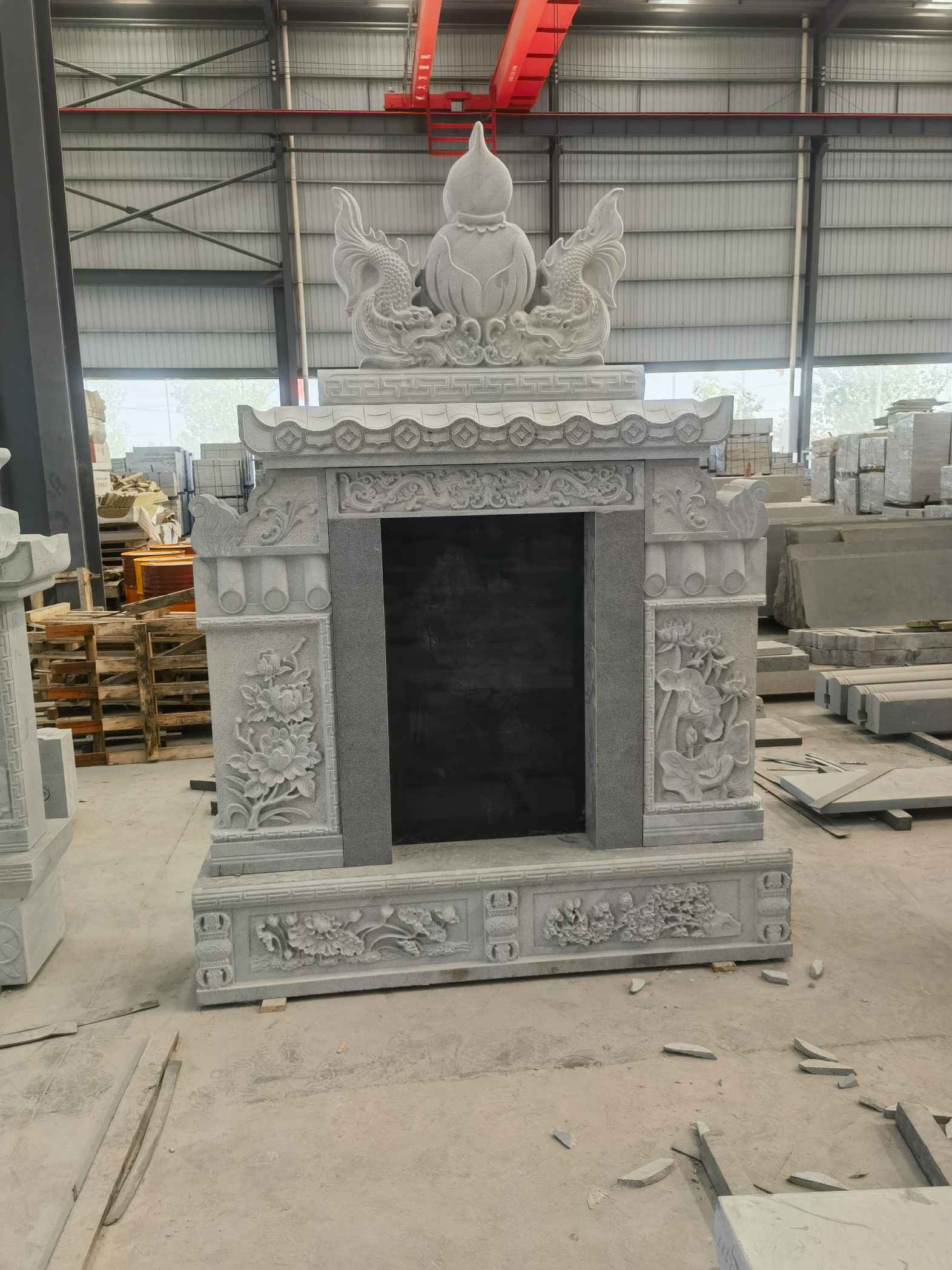 绥化 芝麻灰高档墓碑、土墓，一套也支持定做