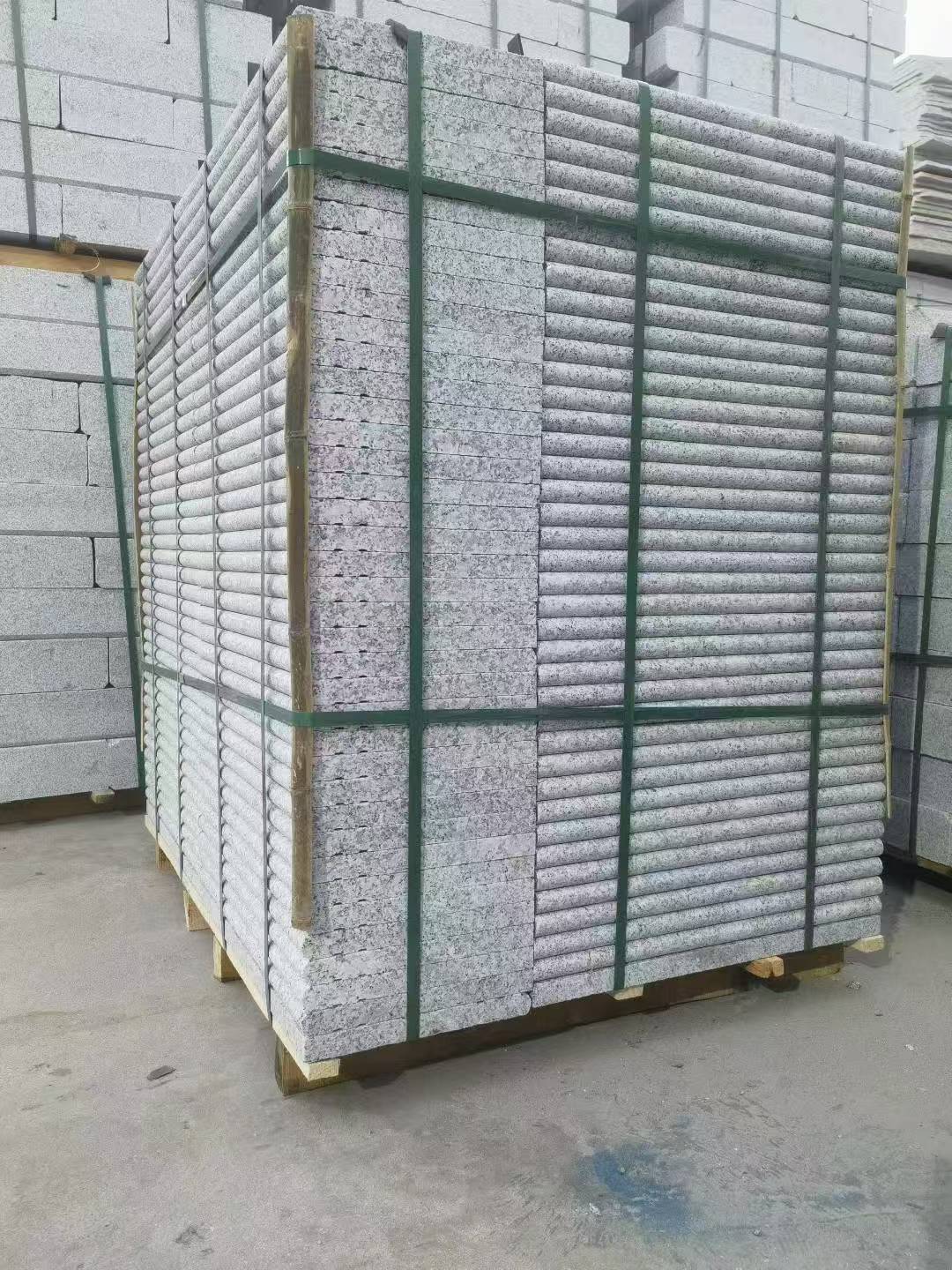 绥化 芙蓉白3公分厚磨圆边、拉槽，楼梯踏步